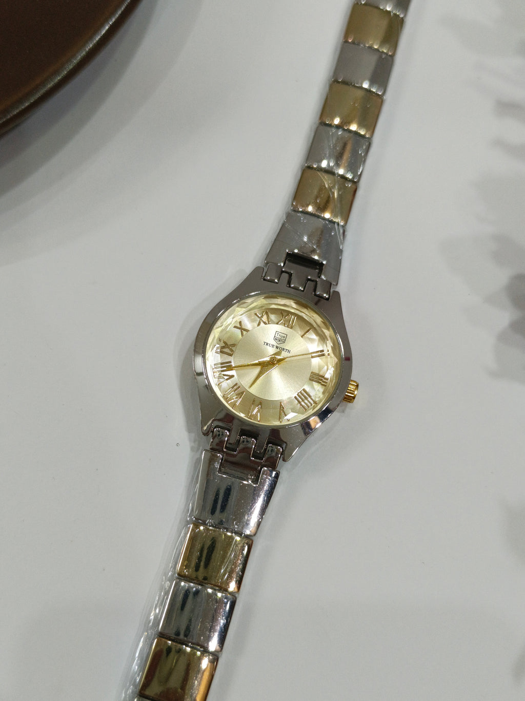 True Worth Classic Watch