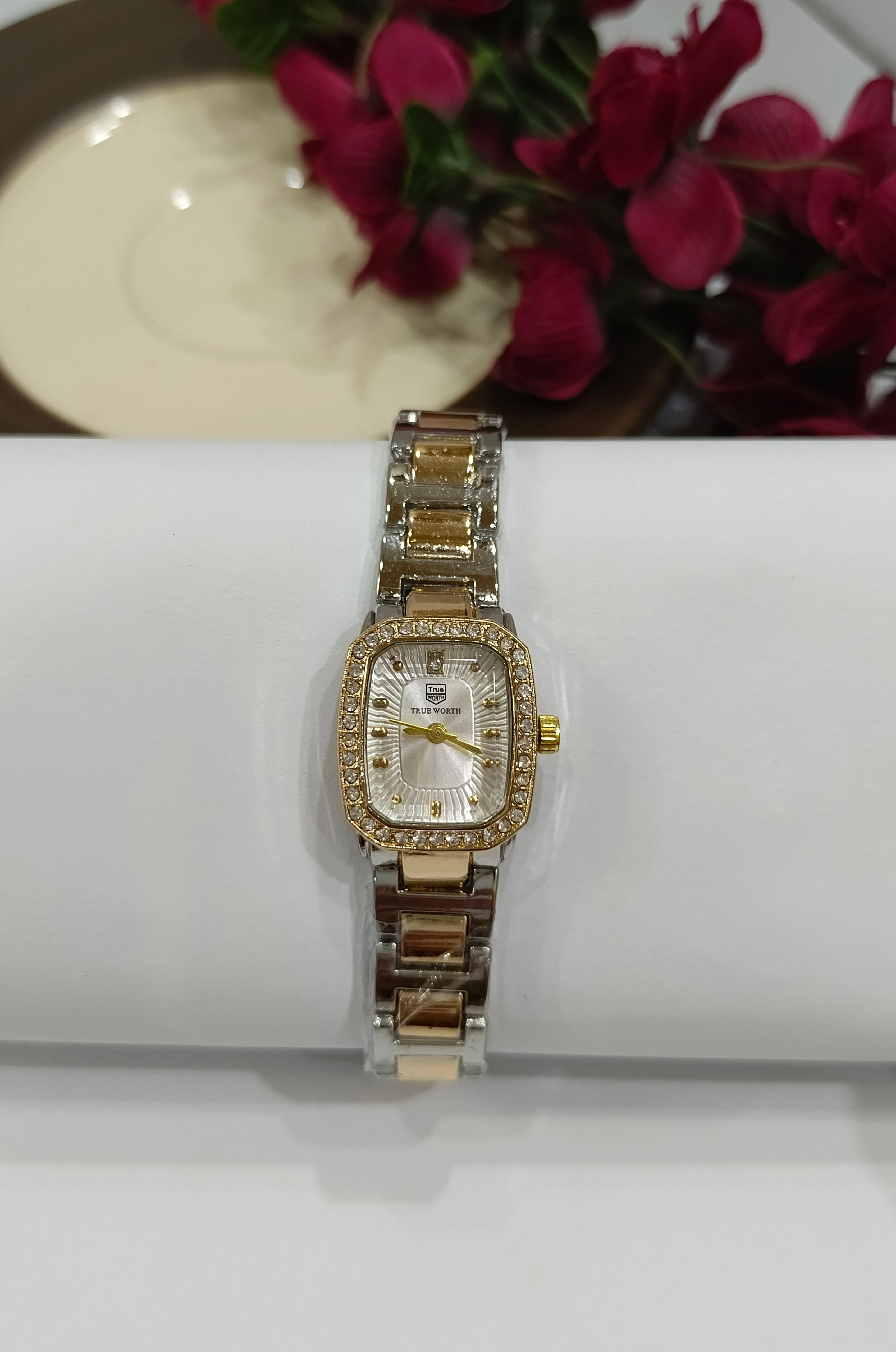 True Worth Crystal Elegance  Watch